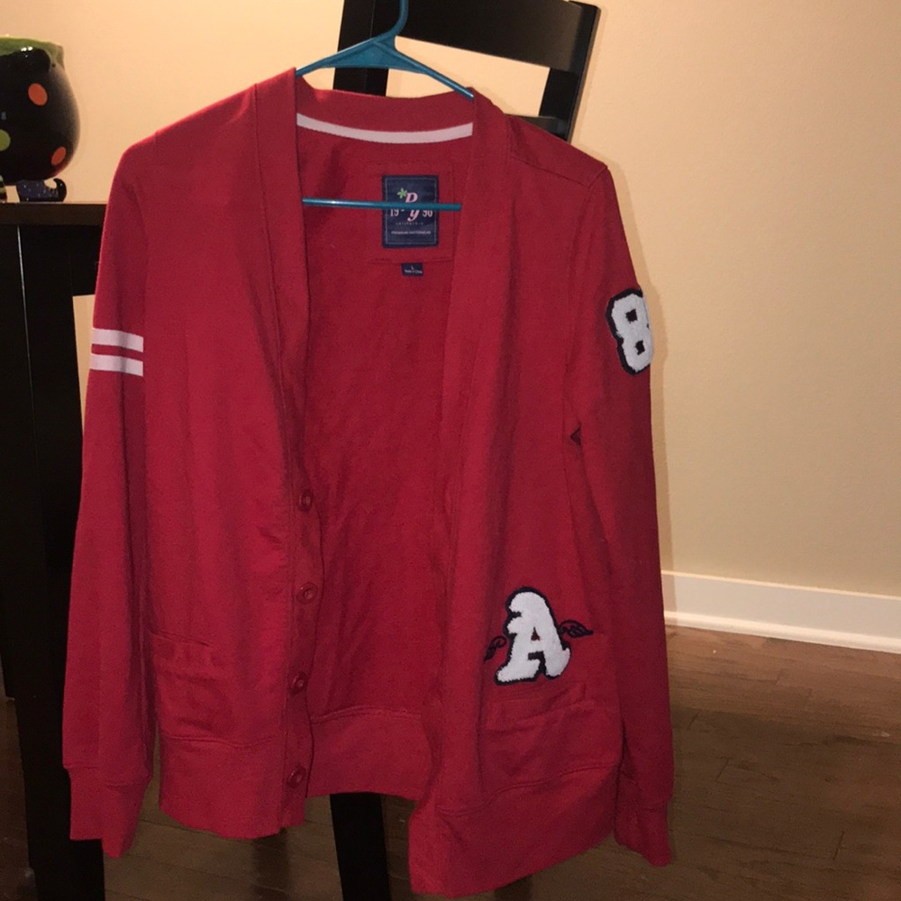 Vintage U of A sweater
